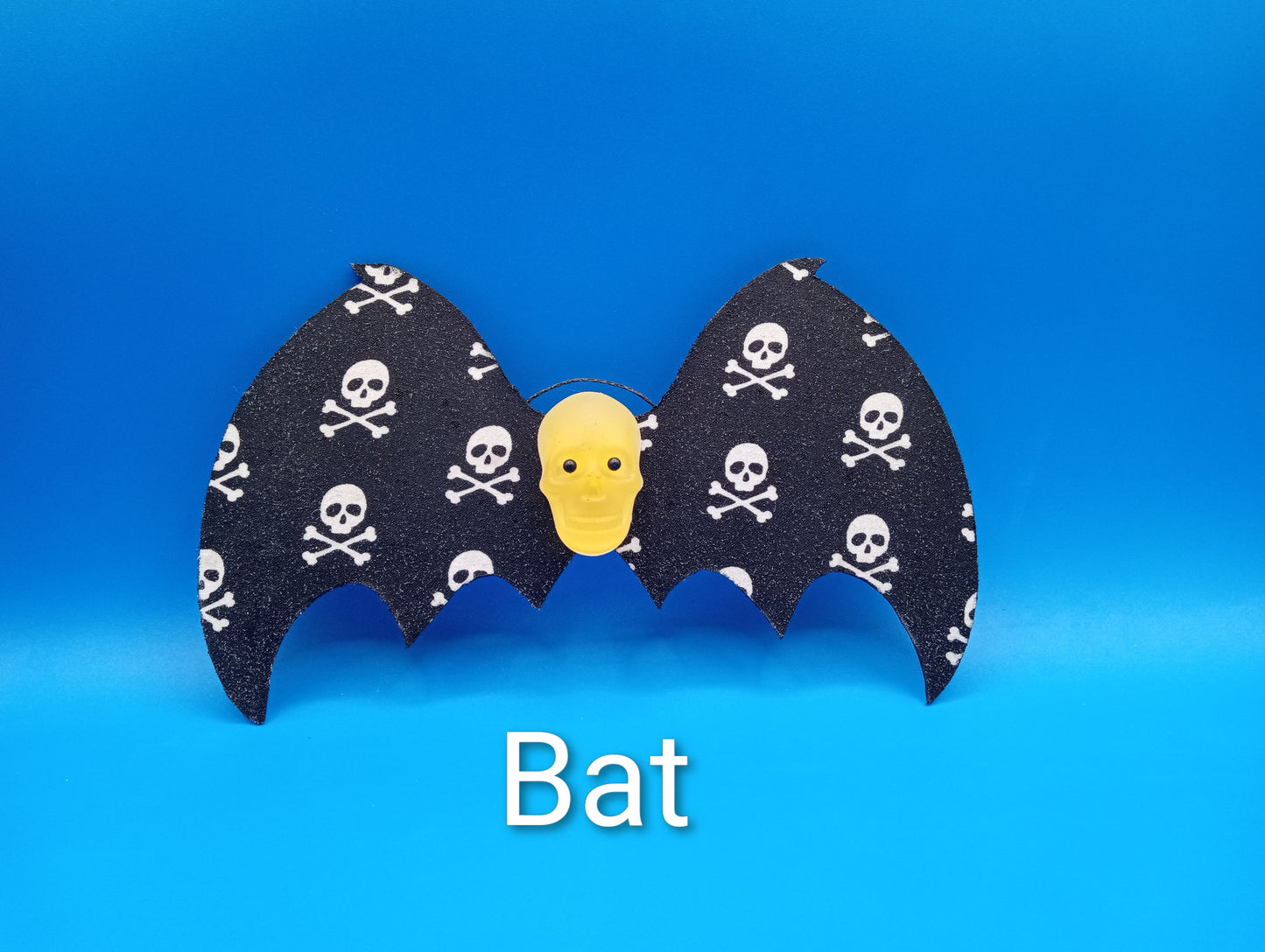 Wall Decor- "Bat" W/ Skull
