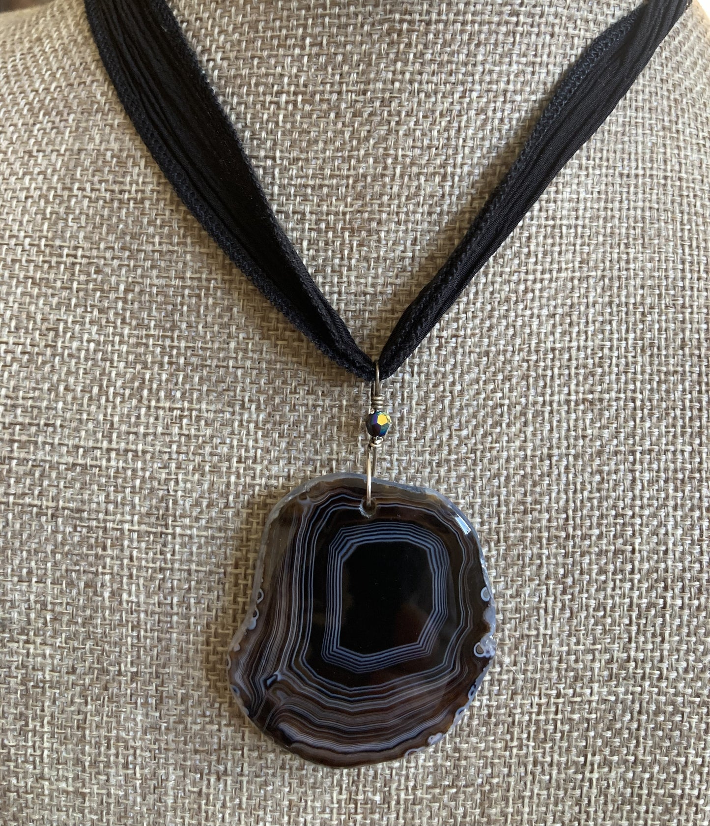 Silk Tie Necklace-Black Agate