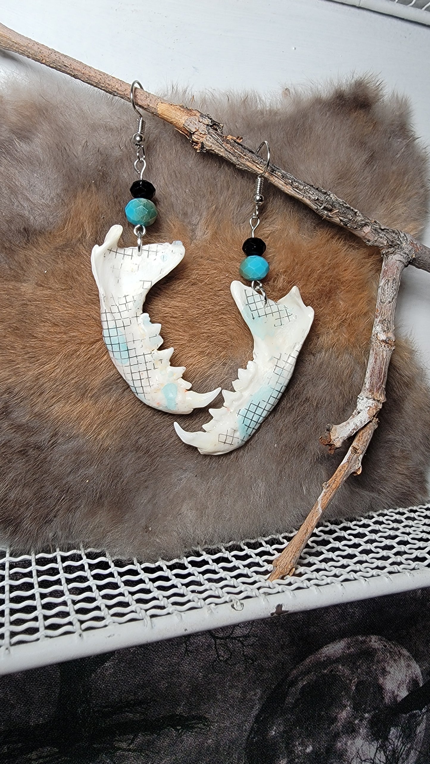Earrings - Decorated Mink Jaw - Checkered