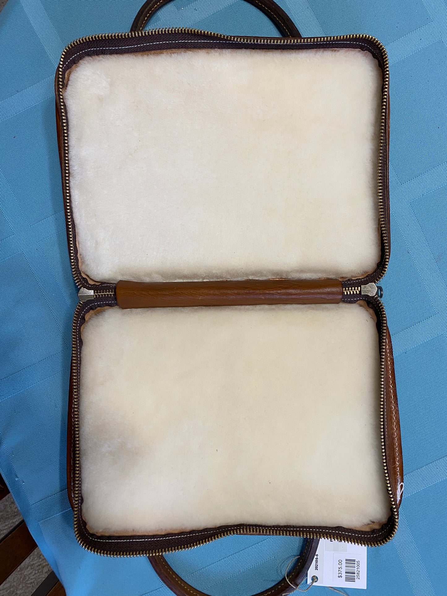 Hand Tooled Leather Pistol Carrying Case