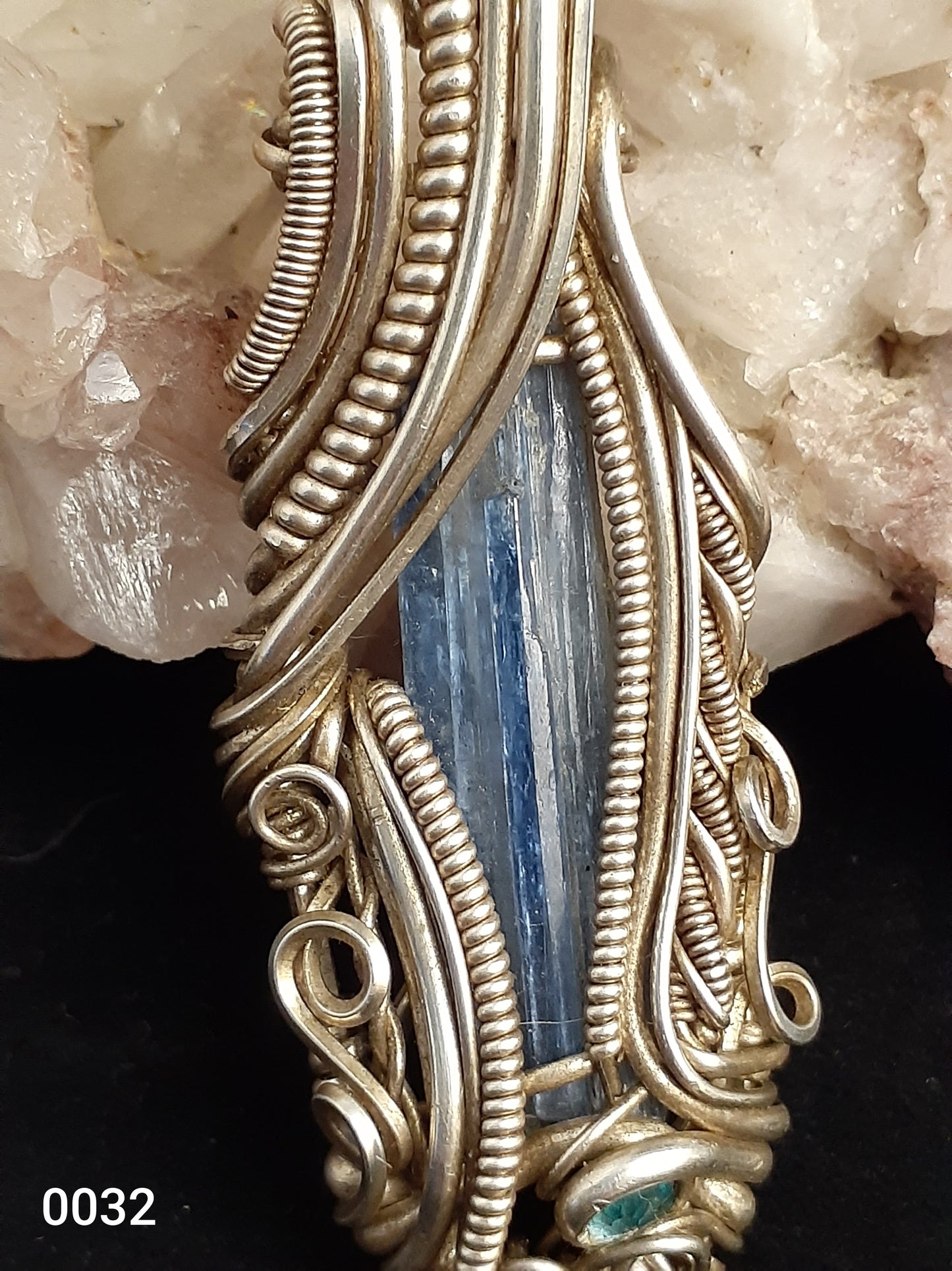 Whispy Kyanite Necklace