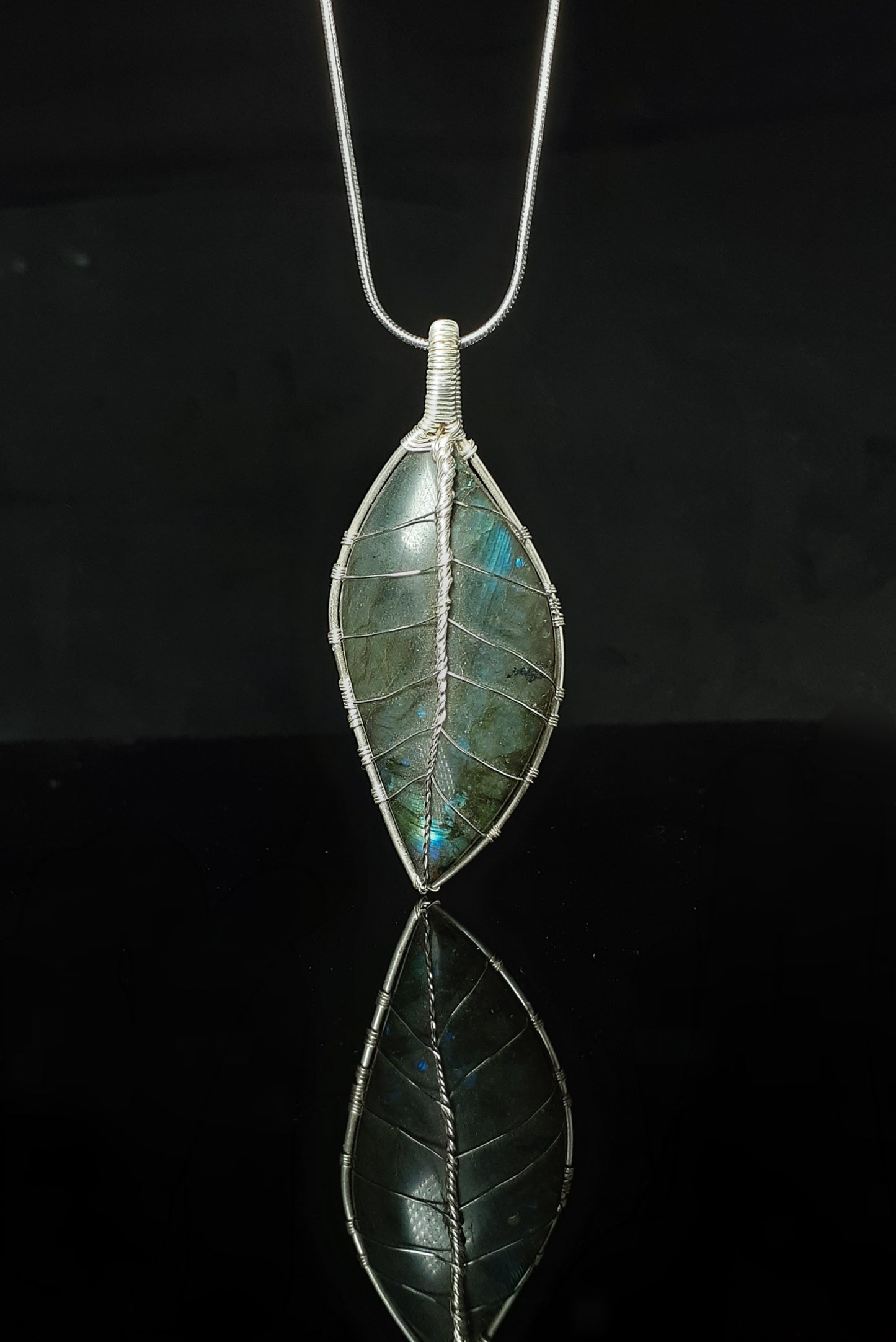 Labradorite Leaf Pendent