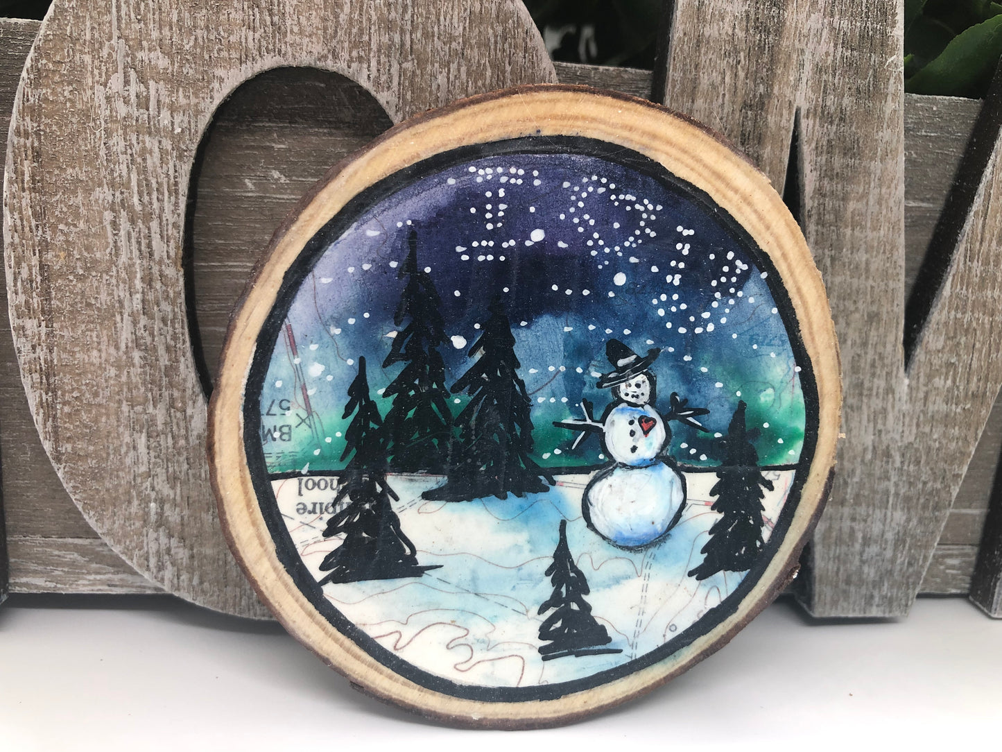 (Heart Snowman) Tree / Mountain Snowman With Heart Magnets