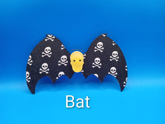 Wall Decor- "Bat" W/ Skull