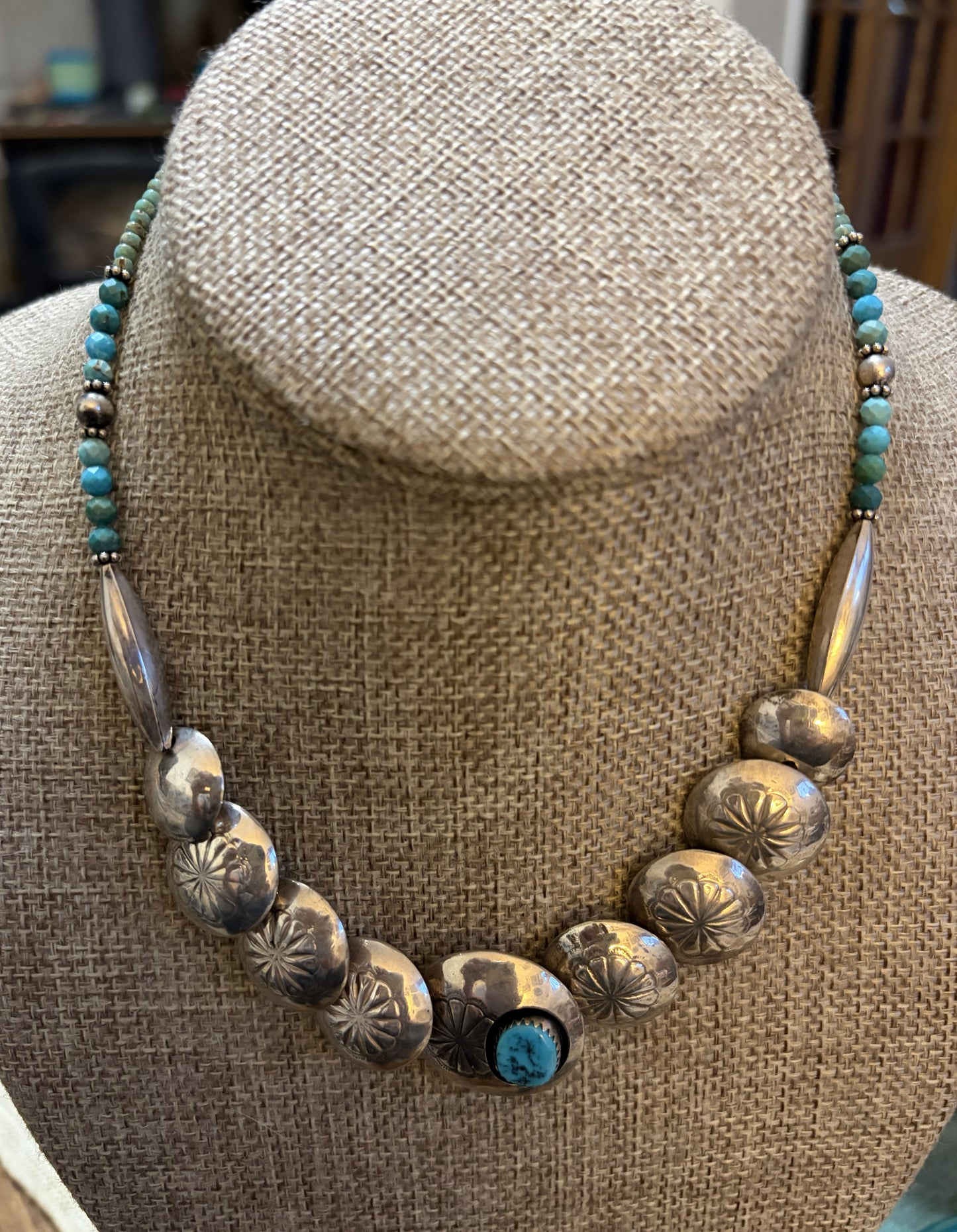 Necklace-Navajo Disk Bead With Turquoise