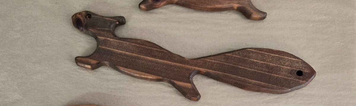 Oven Squirrel- Cedar Wood