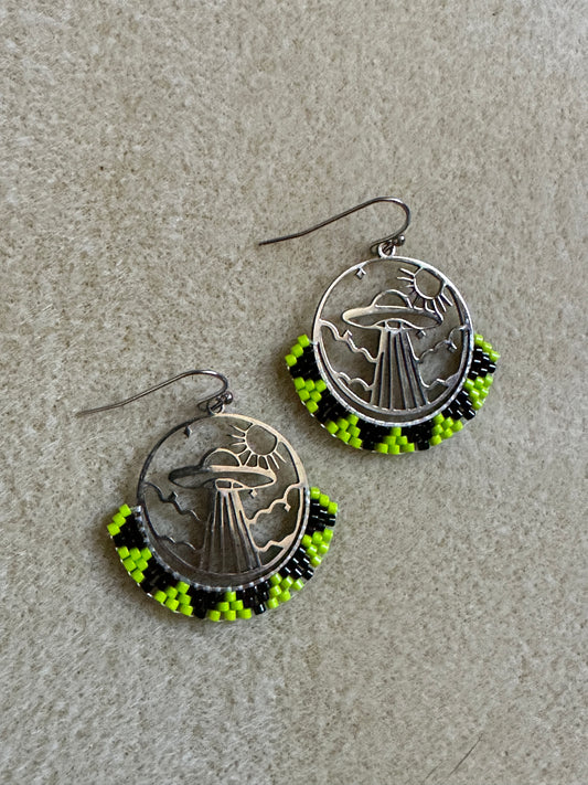 UFO Rays Beaded Earrings - Black and Green