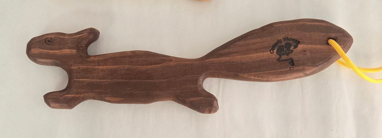 Oven Squirrel- Cedar Wood