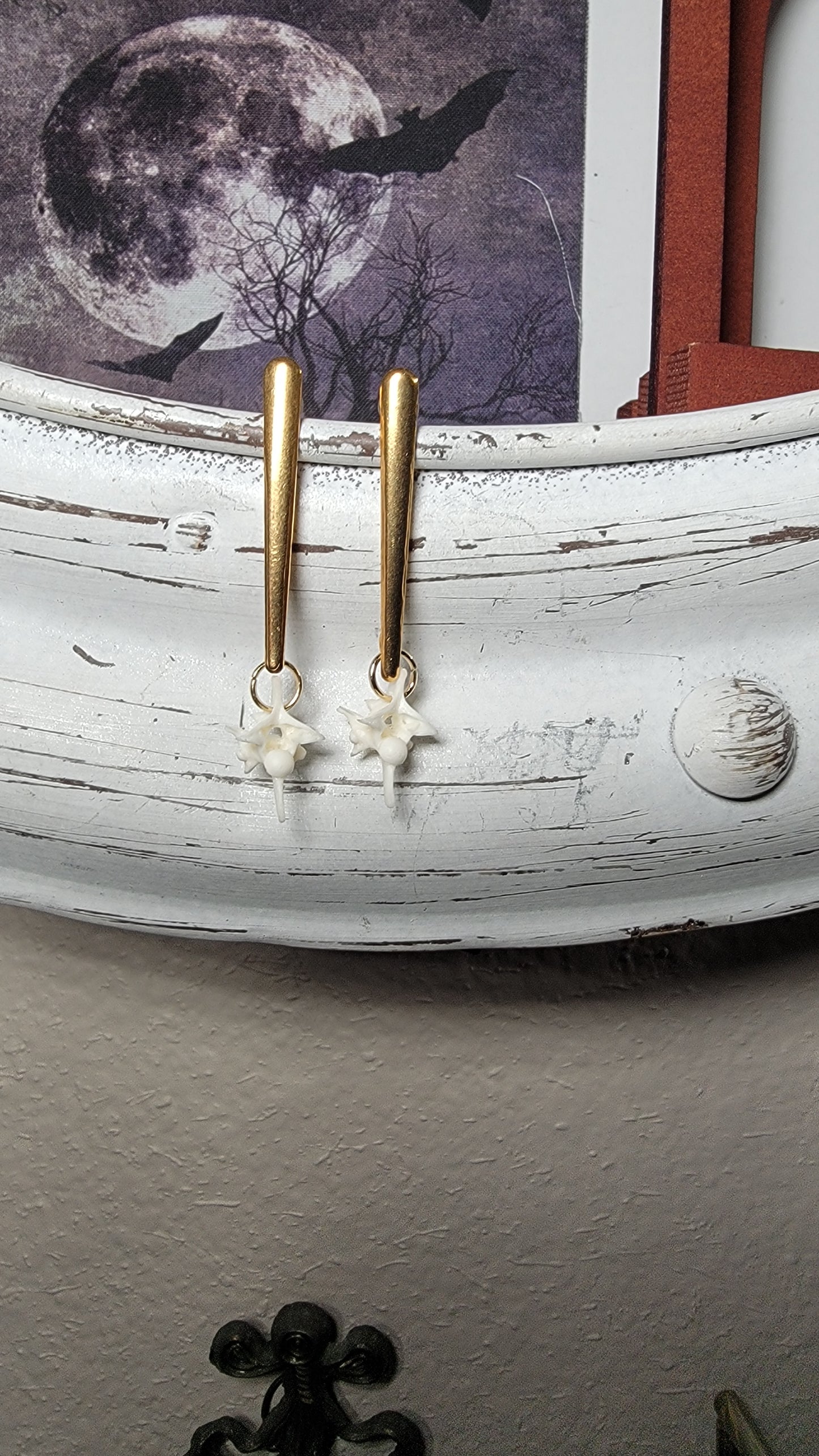 Minimalist Gold Drop with Rattlesnake Earrings