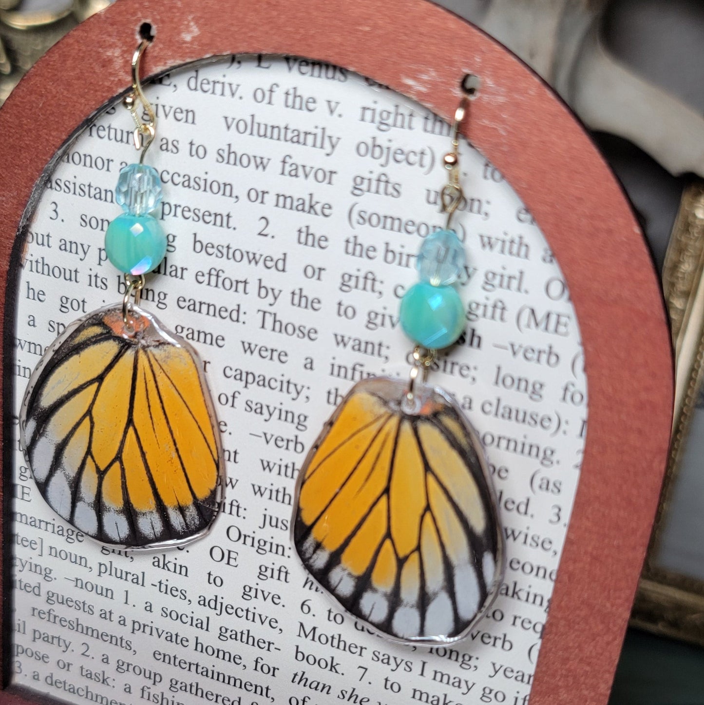 Earrings - Butterfly Wings- Red Spot Sawtooth