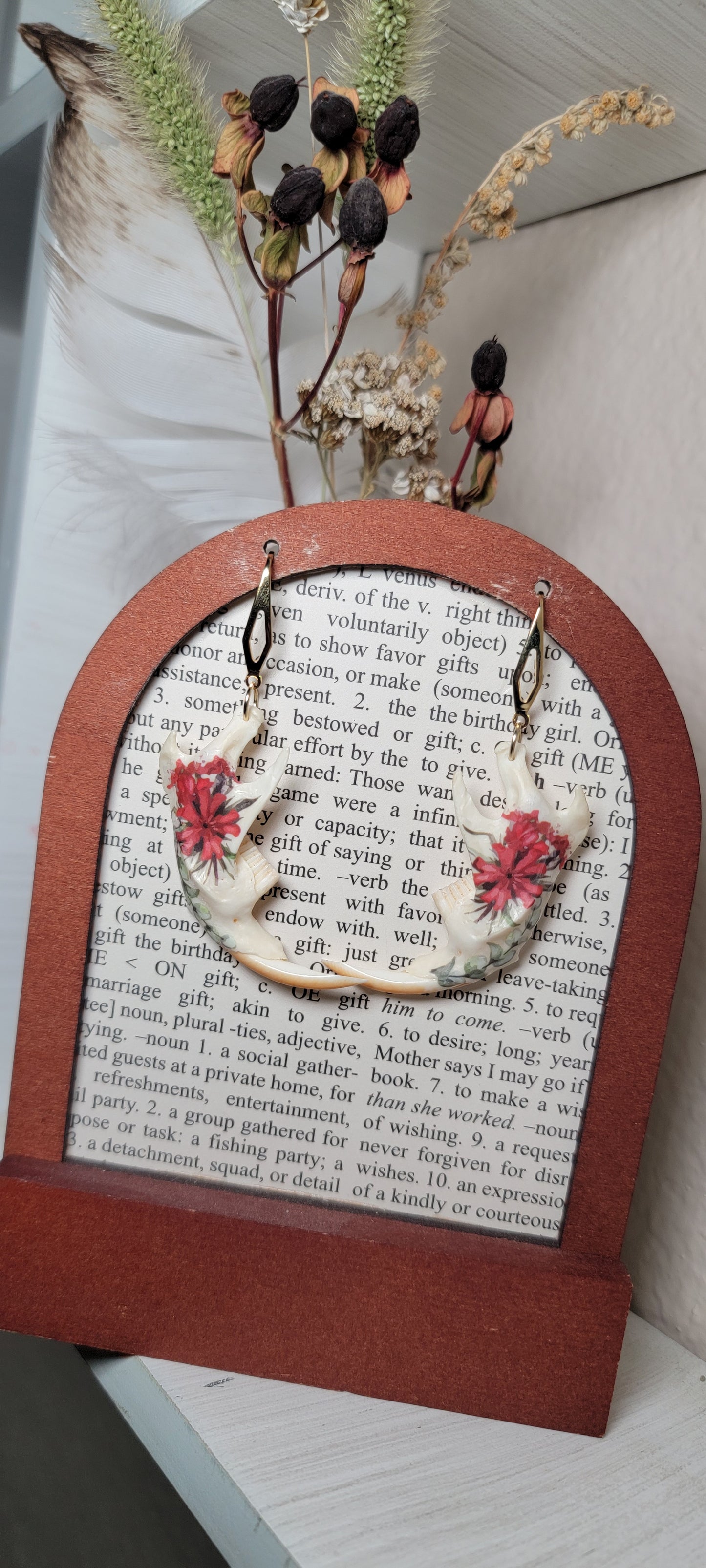 Earrings - Muskrat Jaw W/ Red and Green Florals