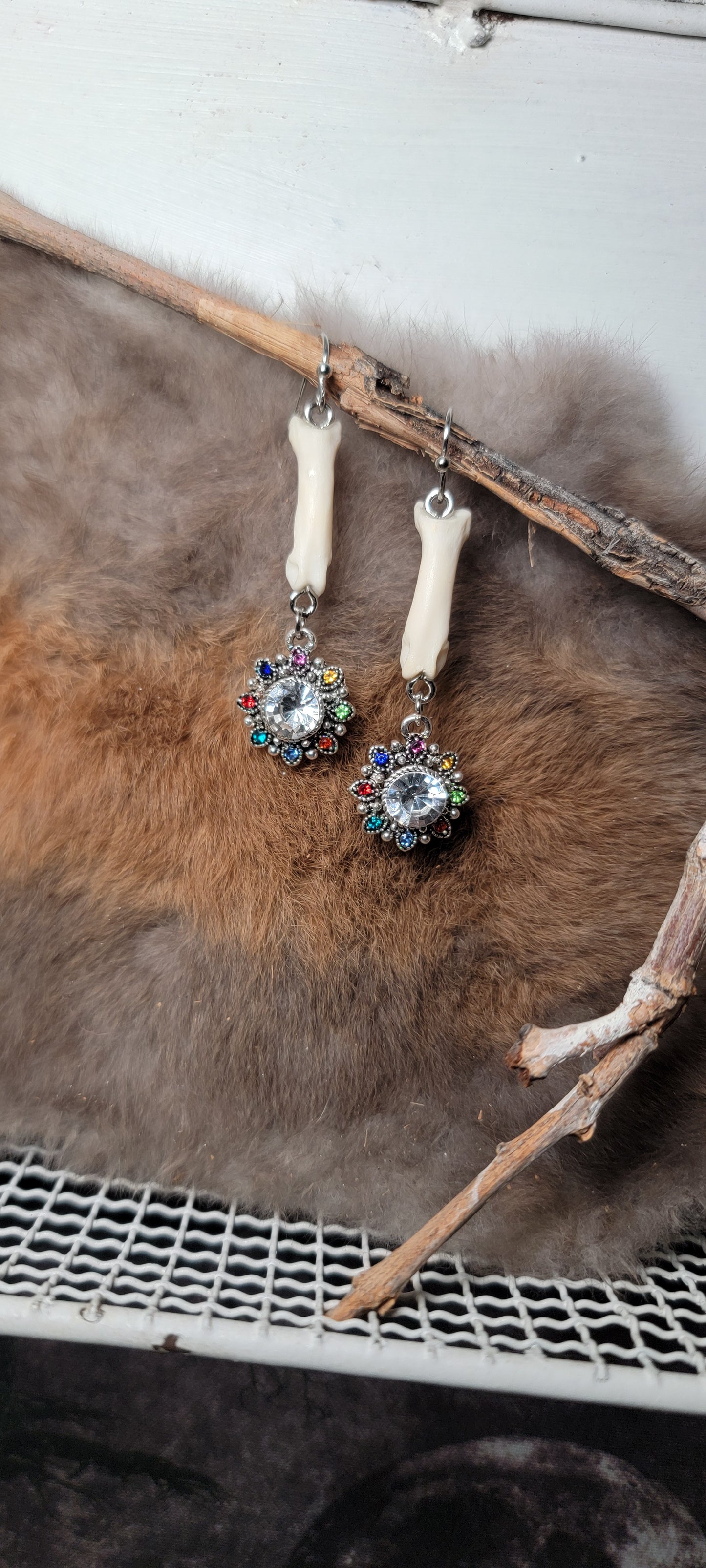 Earrings - Bobcat Toe Bone with Colored Gem Charm