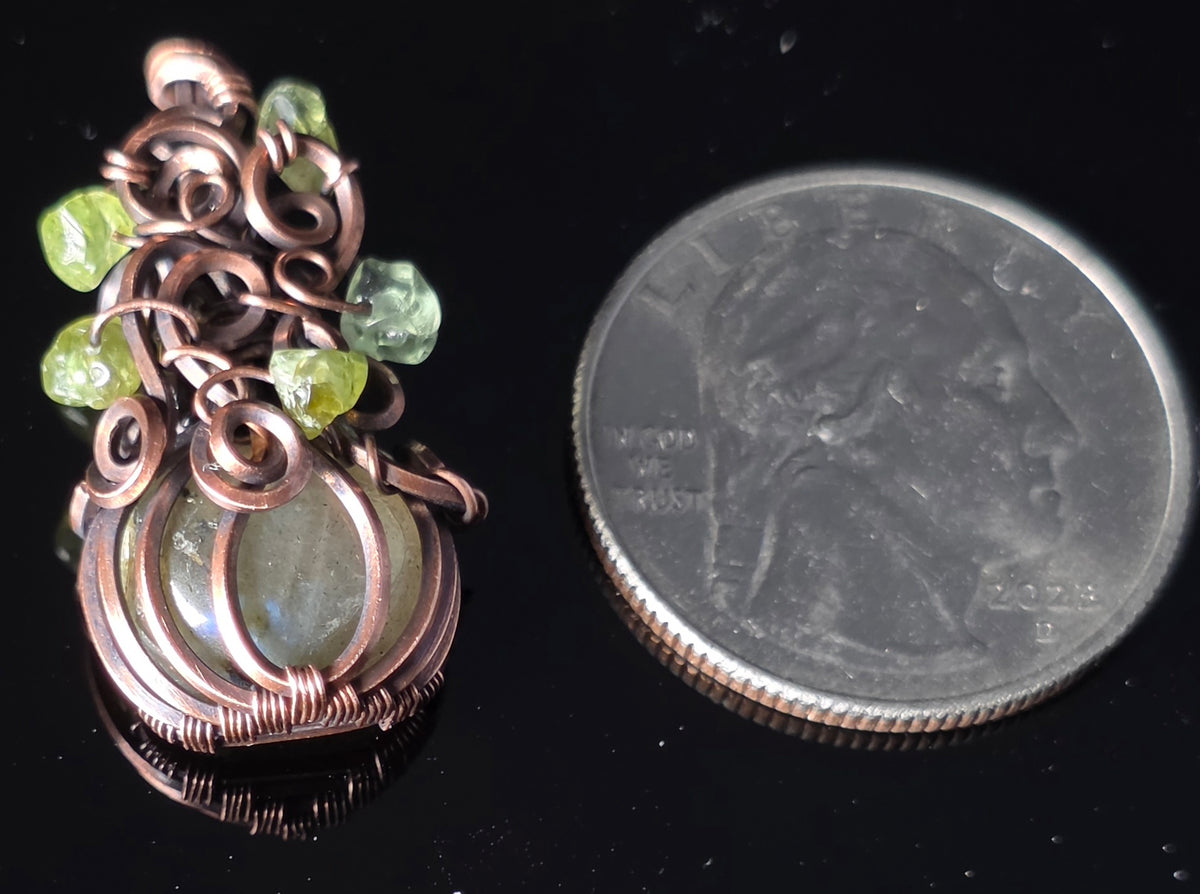 Necklace - Pumpkin Pendant - Labradorite