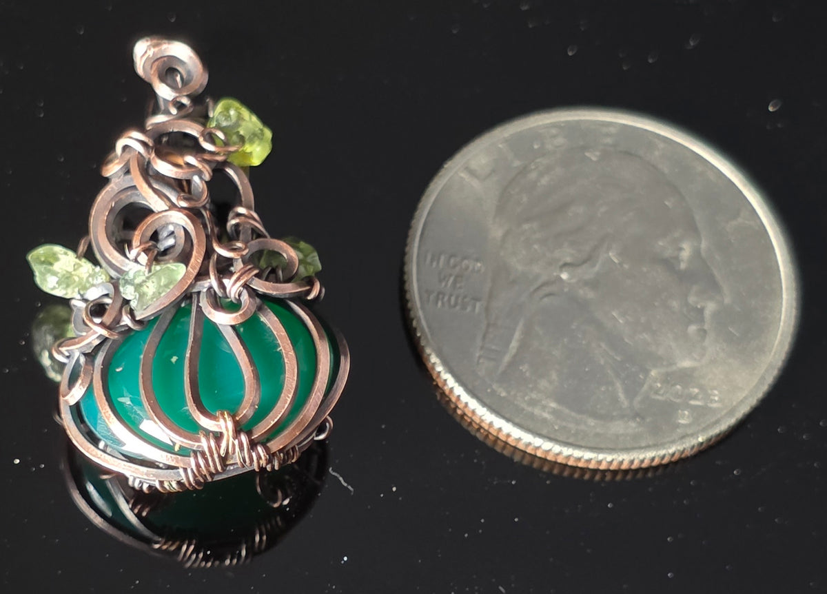 Necklace - Pumpkin Pendant - Green Onyx