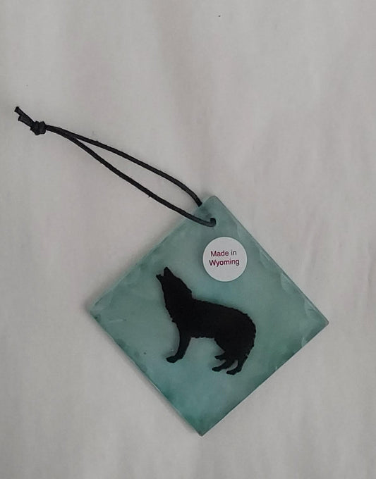 Ornament- Square - Wolf