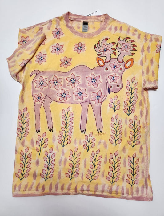 Hand dyed and hand painted fabric in the Peruvian style  Fabric pen on cotton cloth  Textile, Fiber Art  Moose  design  Size X-L Adult  Unique one of a kind tee shirt  100% cotton