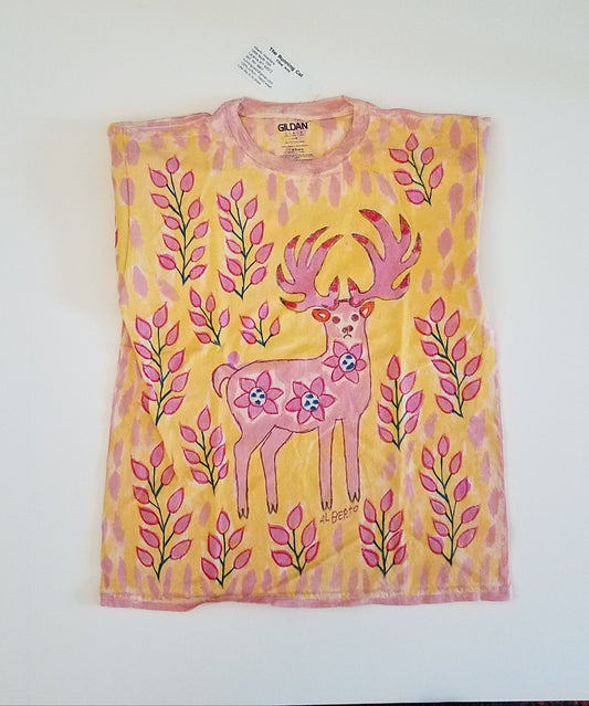 Peruvian Art Deer / Branches Youth Large Tee Shirt Artist: Alberto Alcantara Peruvian art work on tee shirts   Orange, yellow and green color tones  Deer with Branches tee shirt   Size youth large   Please note tee shirt is hand made by artist and there will be a slight variation between each tee shirt