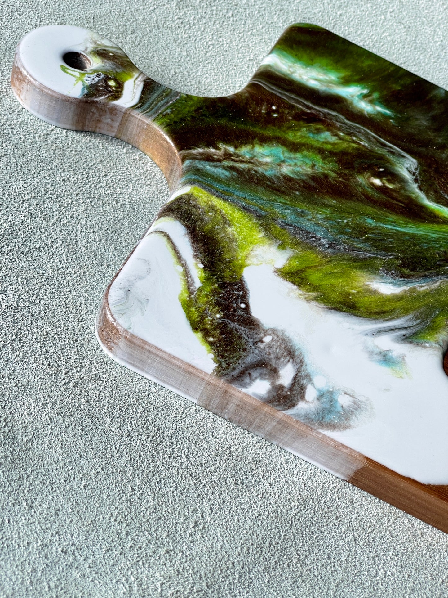 Crafted Artisan Cheese Board / Handle
