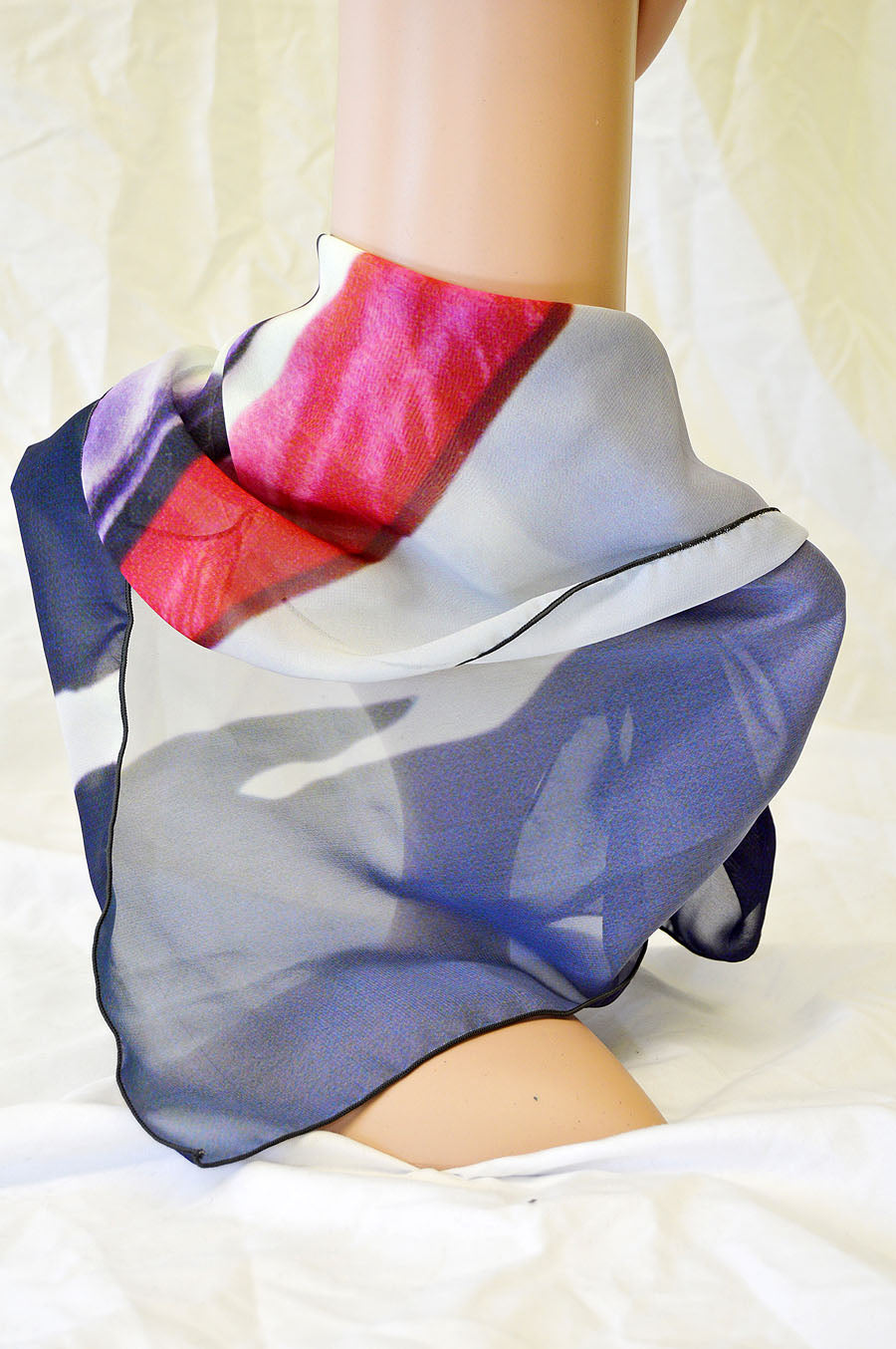 Wyoming Flag scarf on a mannequin, back view