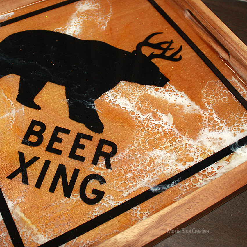 " Beer Crossing " Square Wood and Resin Tray
