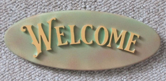 wooden Welcome sign. small oval